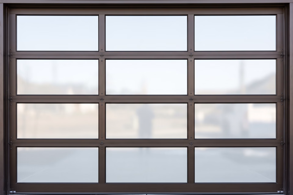 Full-view glass and aluminum door